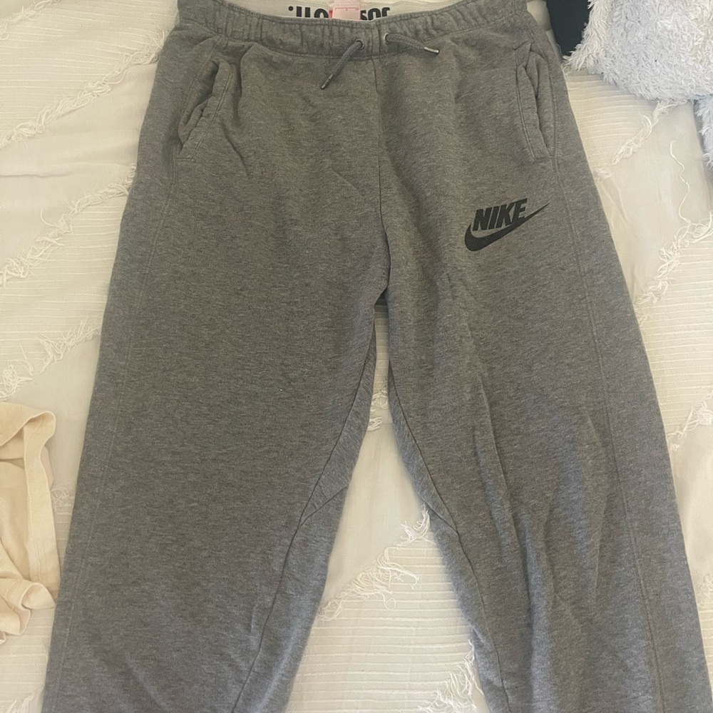 Nike Grey Sweatpants in a classic grey color